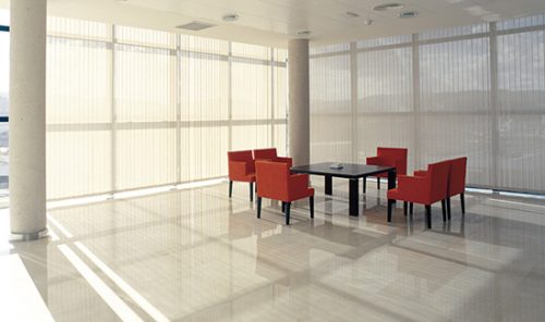 VERTICAL BLINDS